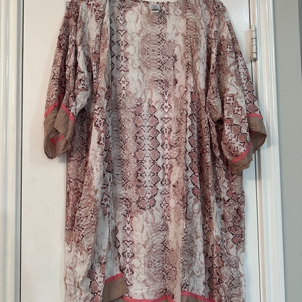 Stylish Snake Print Cardigan